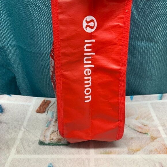 Lululemon Athletica Small Reusable Shopping Tote Red & White - Picture 4 of 7